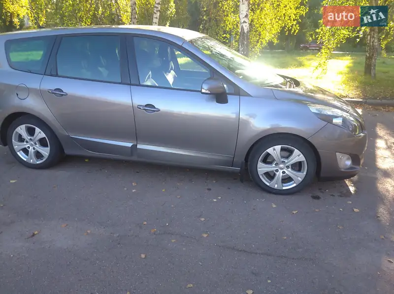 2009 renault megane scenic