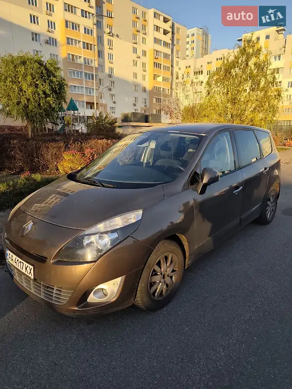 2009 renault megane scenic