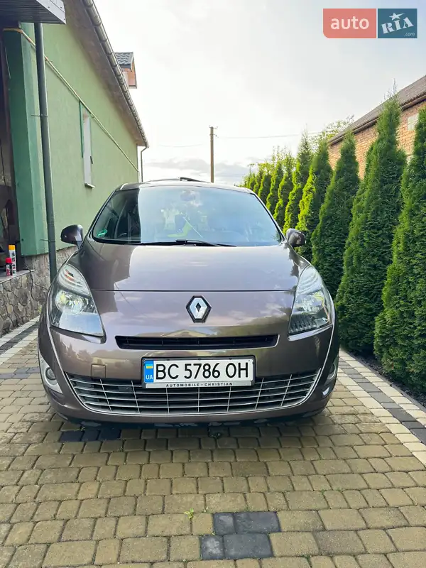 2010 renault megane scenic