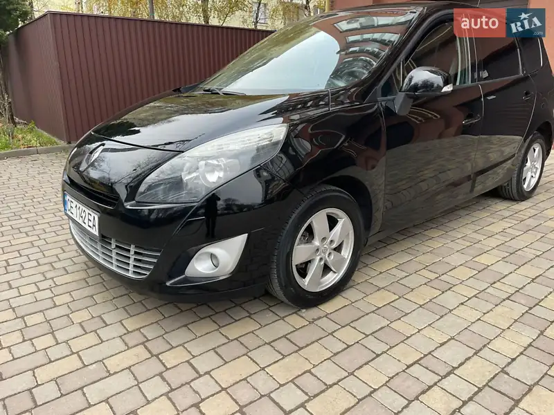 2011 renault grand-scenic