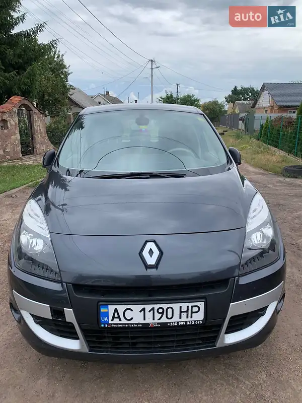 2011 renault scenic