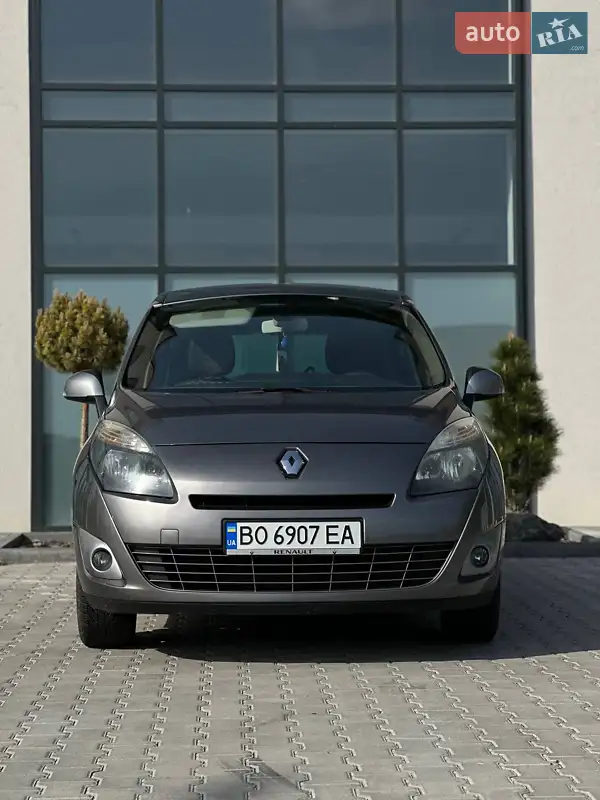 2010 renault megane scenic