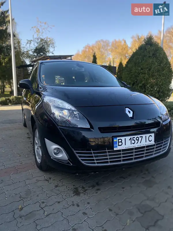 2011 renault scenic