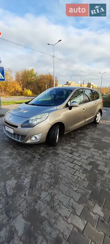 2009 renault megane scenic