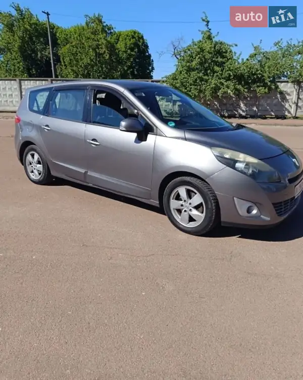 2010 renault megane scenic