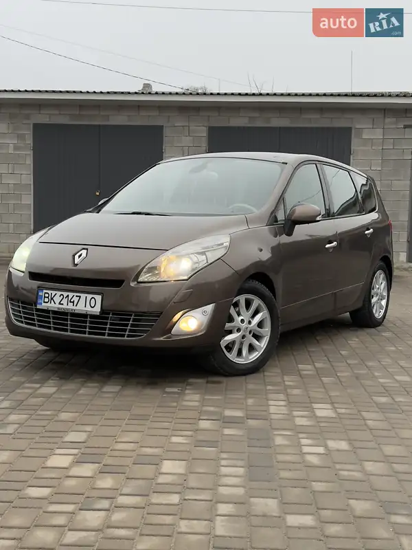 2010 renault megane scenic