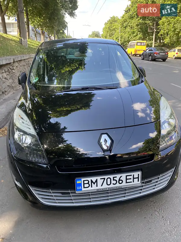 2011 renault megane scenic