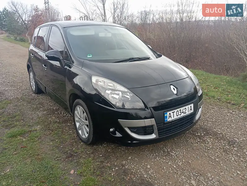 2011 renault megane scenic