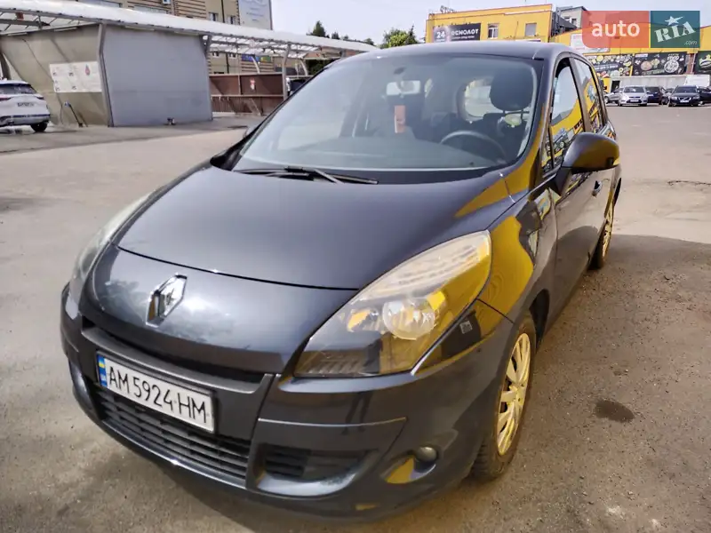 2010 renault megane scenic