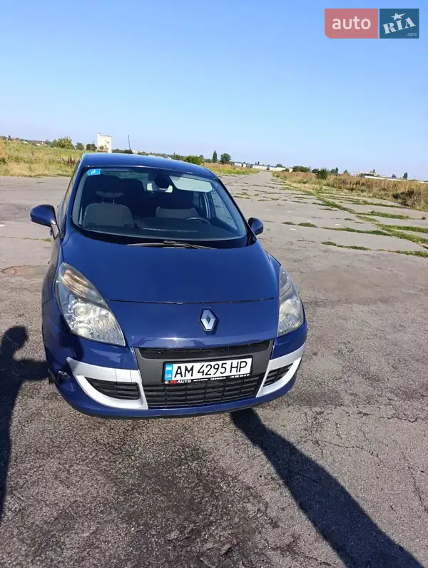 2010 renault megane scenic