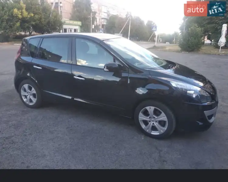 2011 renault scenic