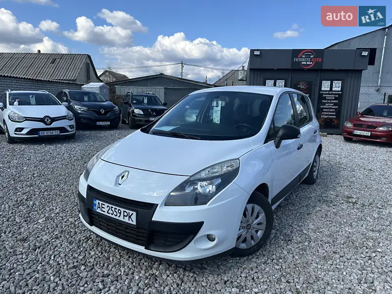 2011 renault scenic