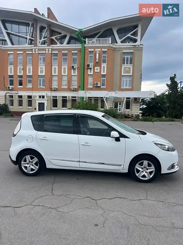 2016 renault megane scenic