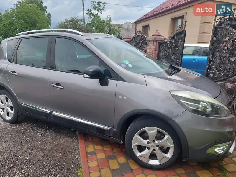 2013 renault megane scenic