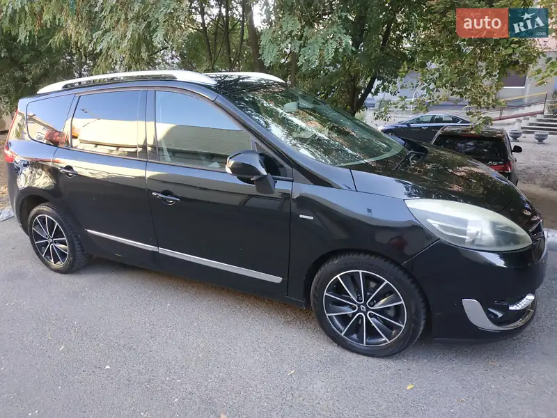 2013 renault megane scenic