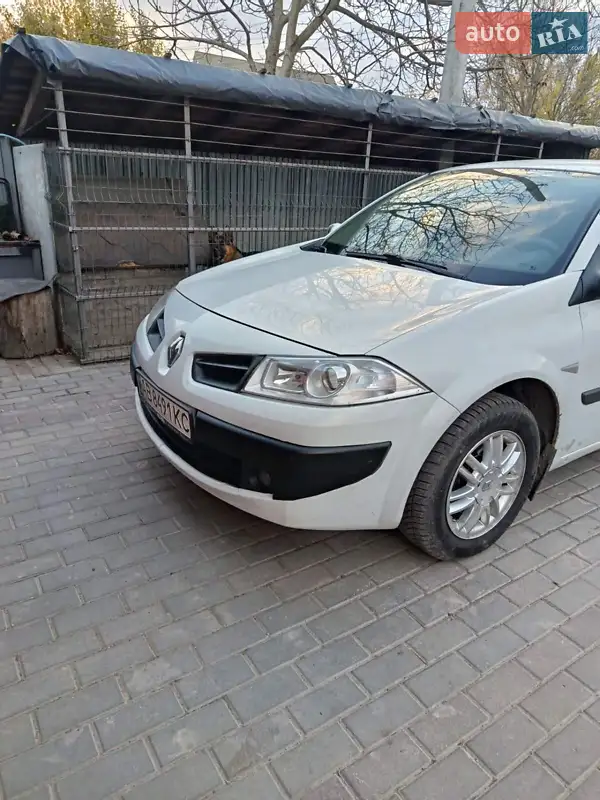 2008 renault megane