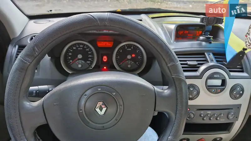 2004 renault megane