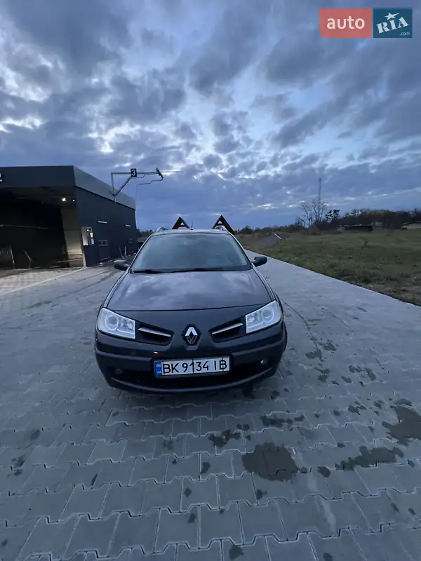 2008 renault megane
