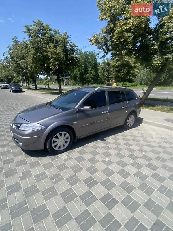 2008 renault megane