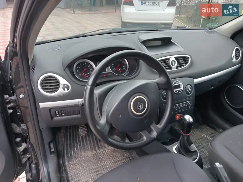 2008 renault clio