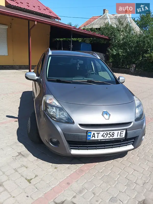 2012 renault clio