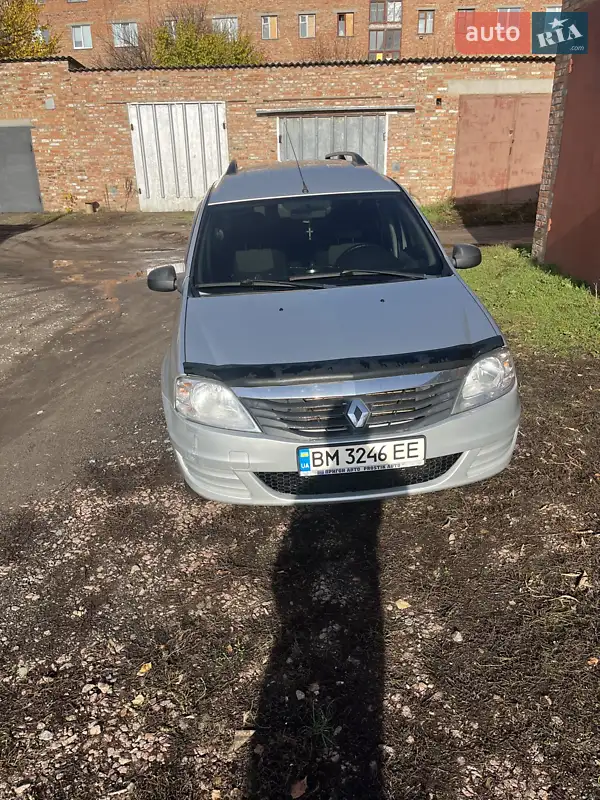 2011 renault logan