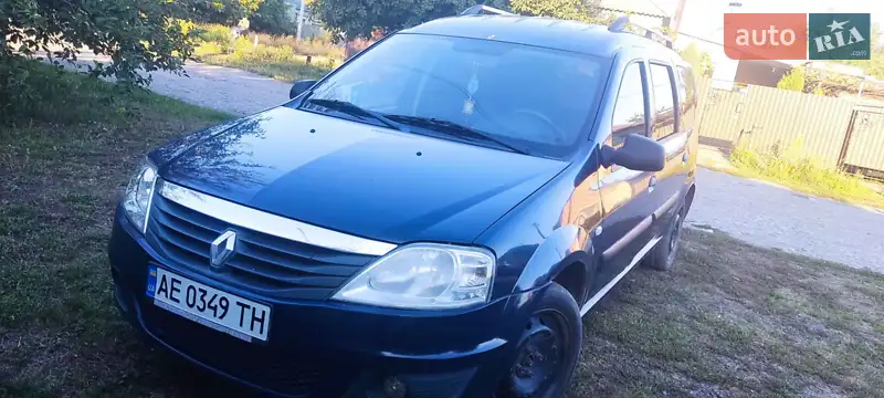 2010 renault logan