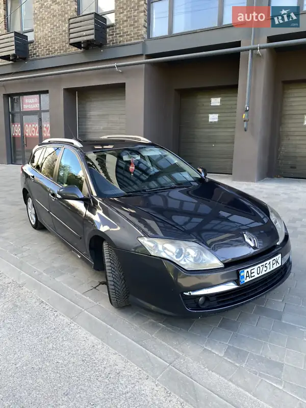 2008 renault laguna