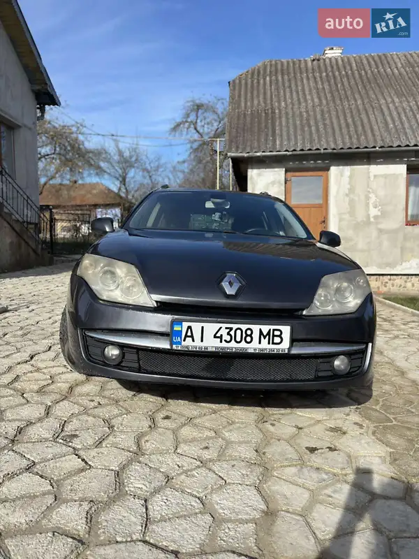 2008 renault laguna