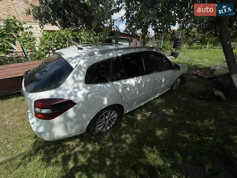 2015 renault laguna
