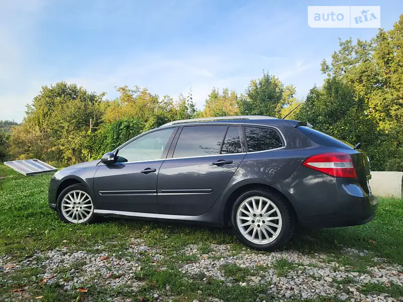 2008 renault laguna