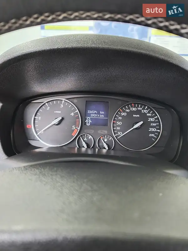 2009 renault laguna