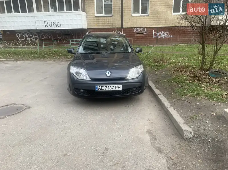 2010 renault laguna