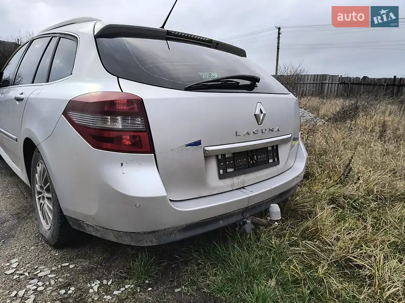 2011 renault laguna