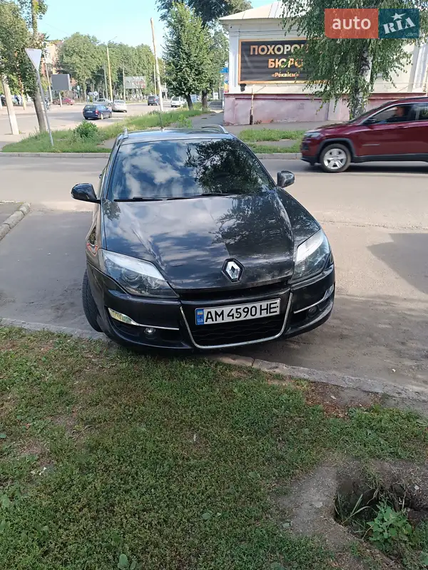 2011 renault laguna