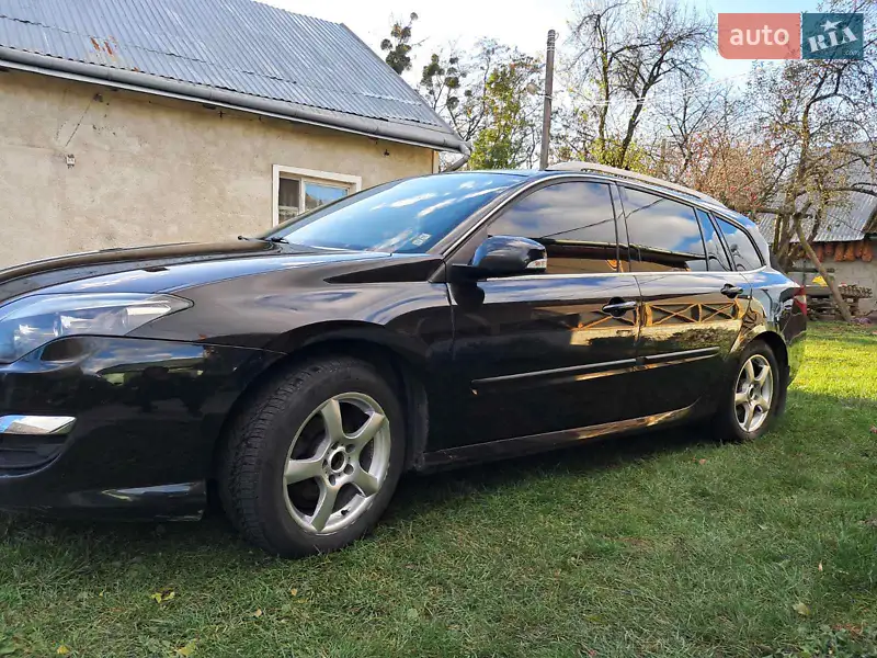 2011 renault laguna