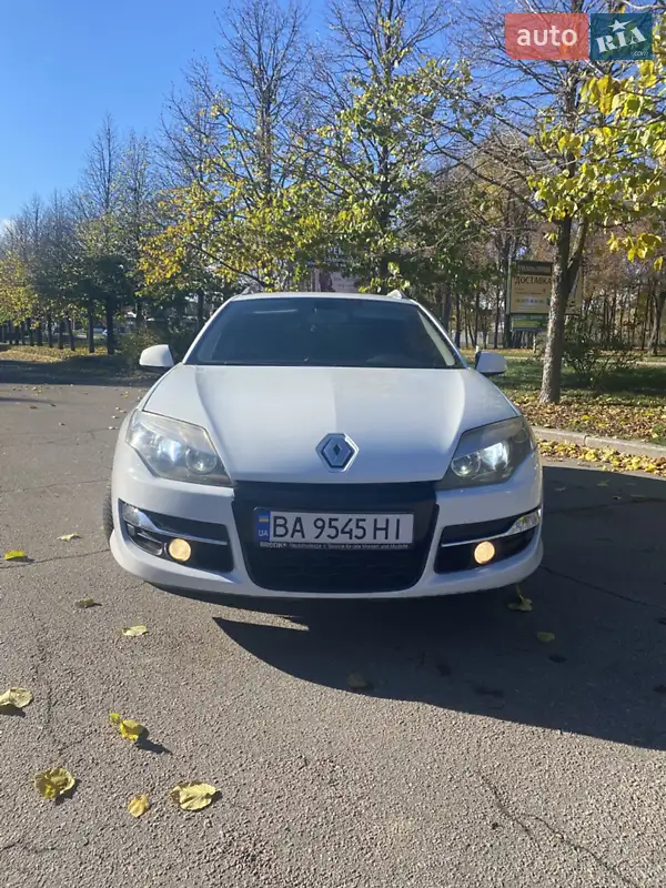 2011 renault laguna