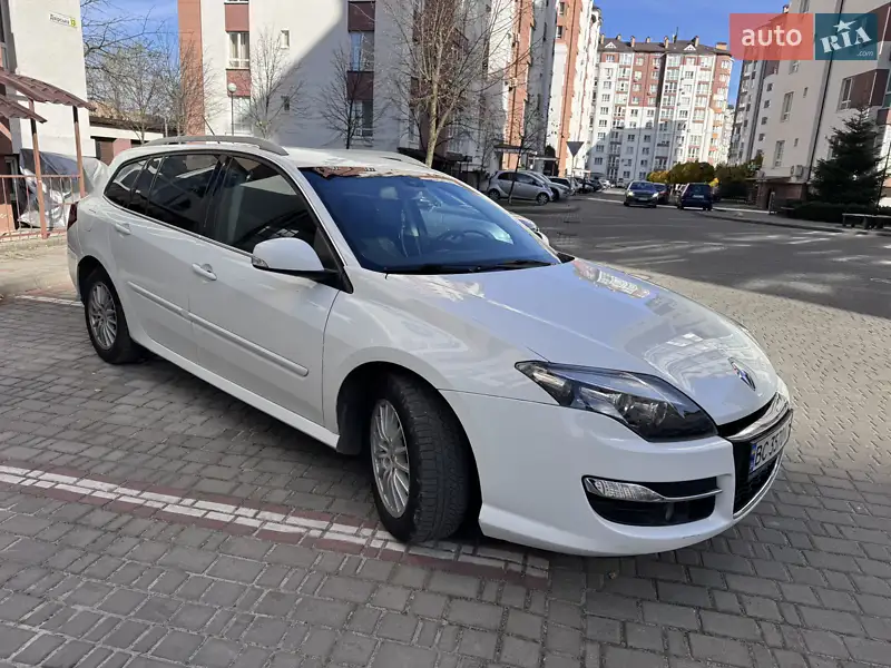 2011 renault laguna
