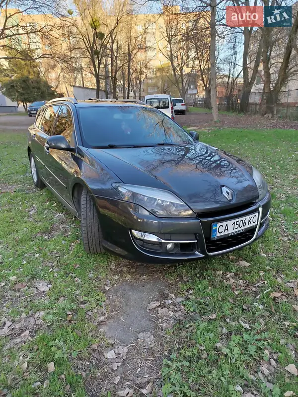2011 renault laguna