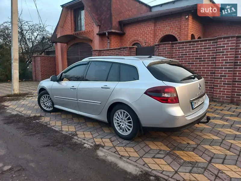 2011 renault laguna