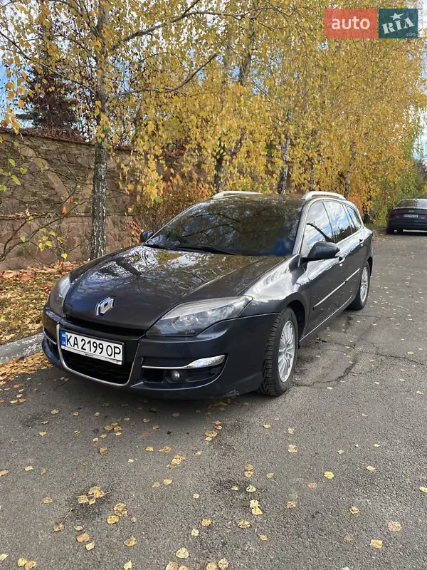 2011 renault laguna