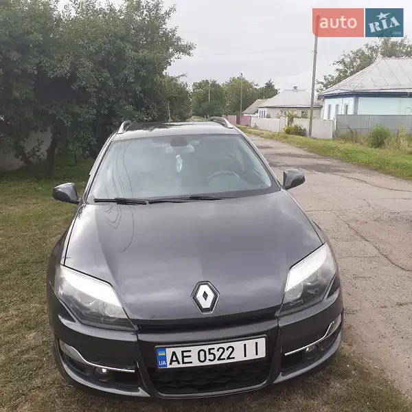 2012 renault laguna
