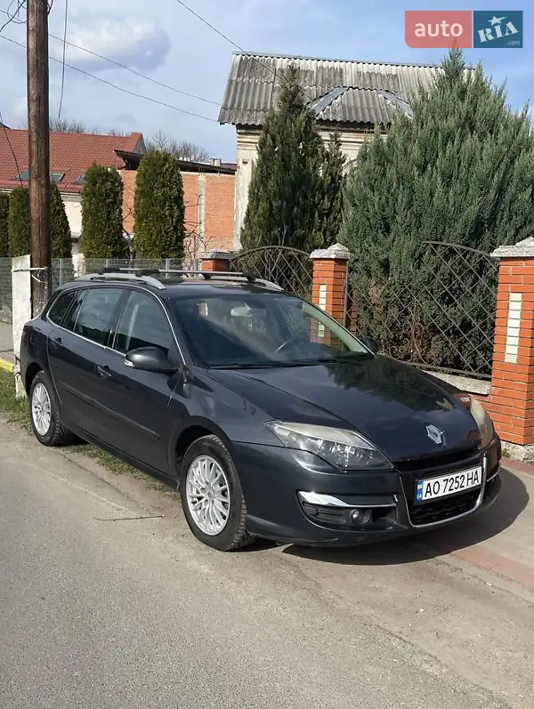 2012 renault laguna
