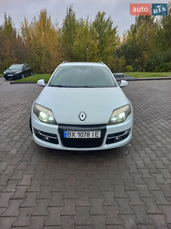 2011 renault laguna