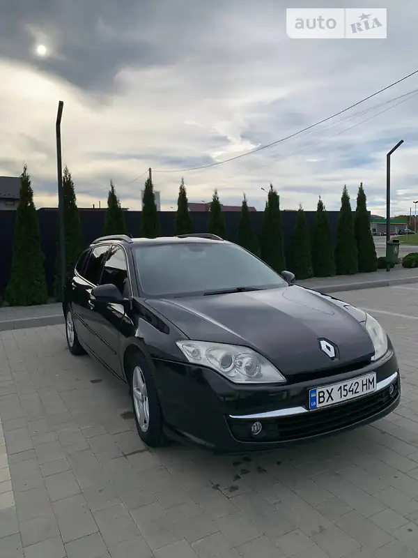 2010 renault laguna