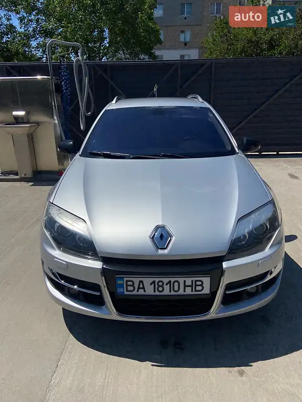 2012 renault laguna