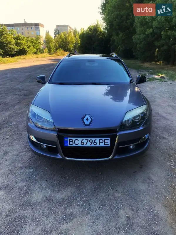 2011 renault laguna