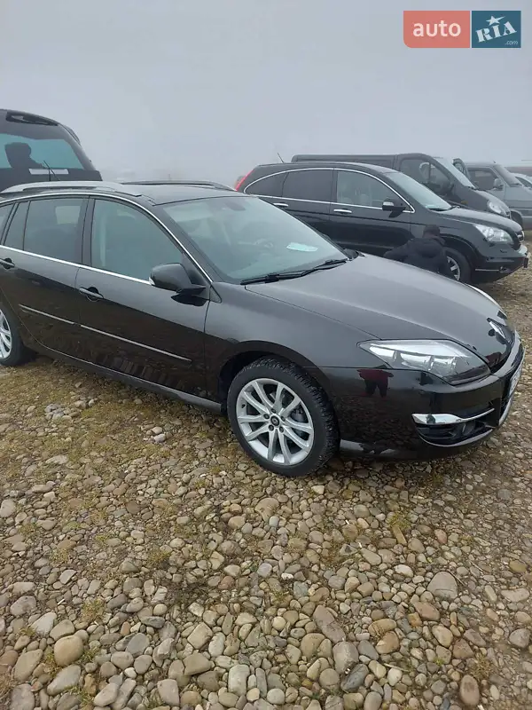 2012 renault laguna