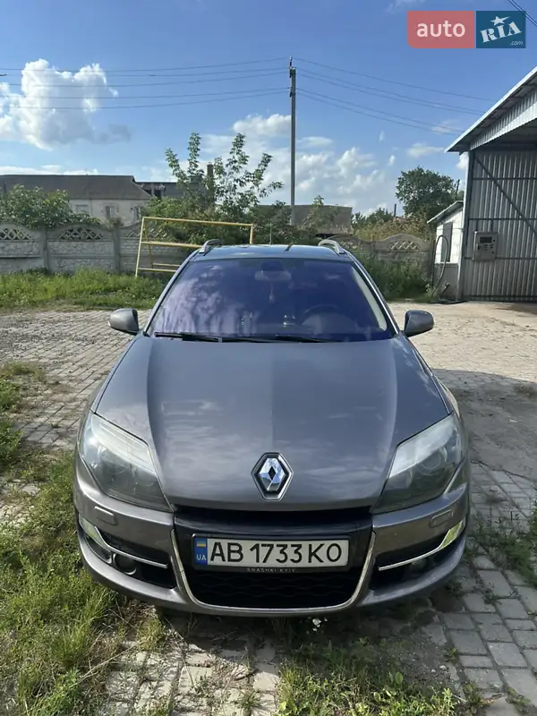 2011 renault laguna