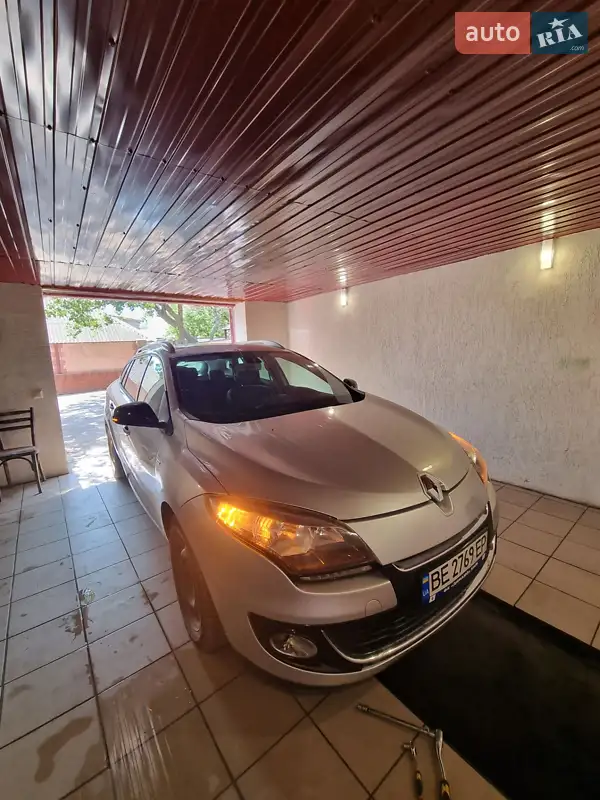 2012 renault megane